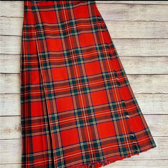 Deans Of Scotland New Wool Plaid Skirt Small - Picture 1 of 8